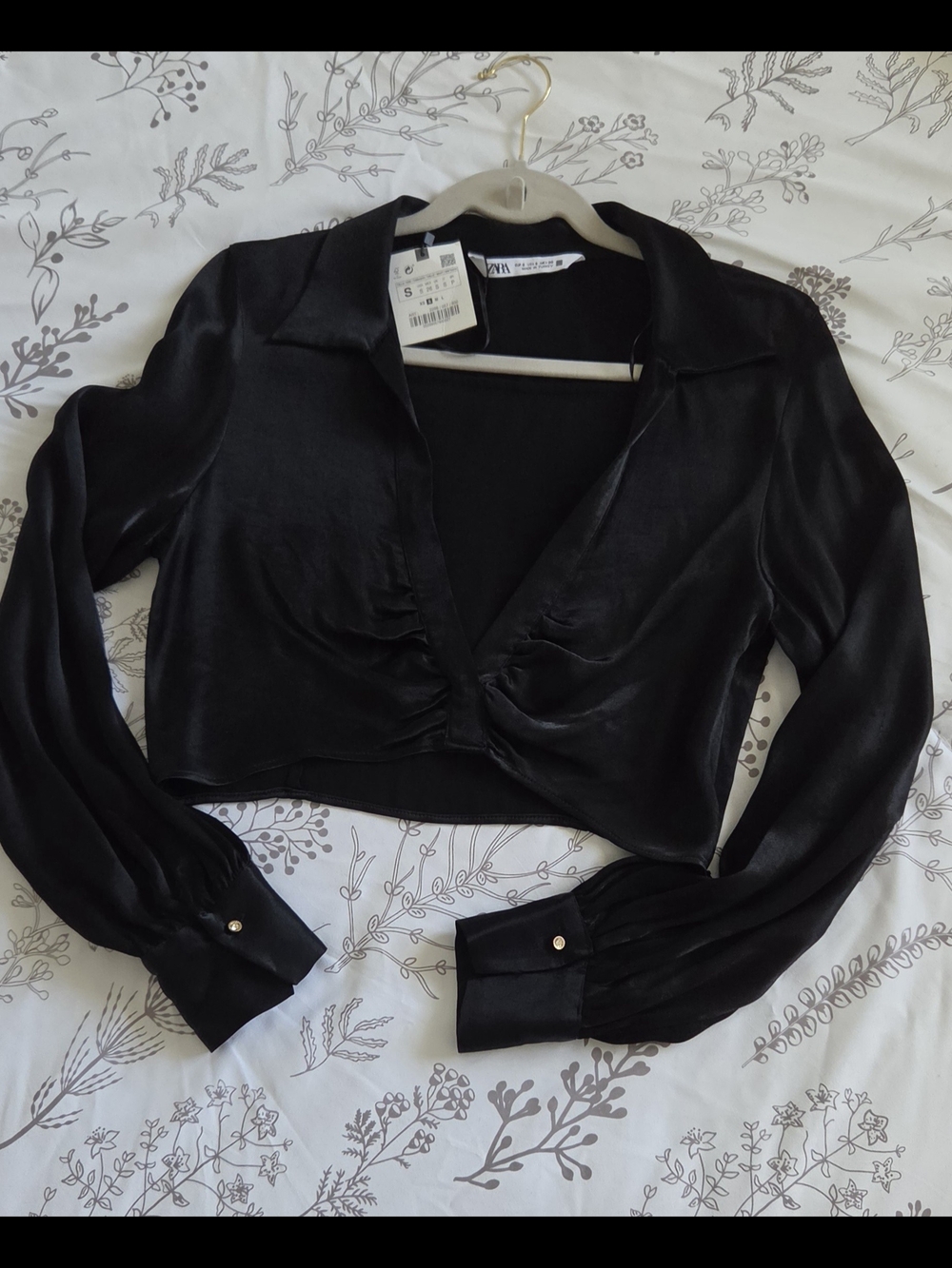 Zara Black Satin Rauched-Front Long-Sleeve Crop Blouse - Picture 10 of 11